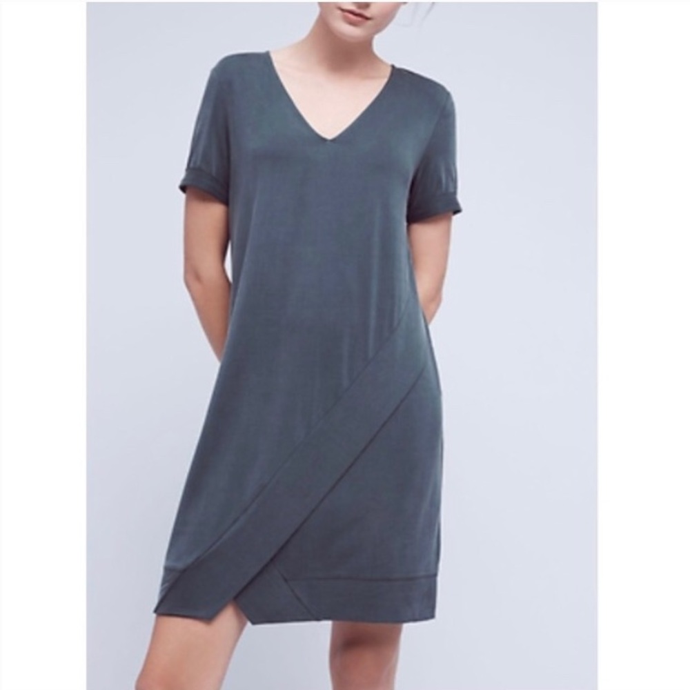 Dolan Left Coast V-neck Cuffed Sleeved Dress